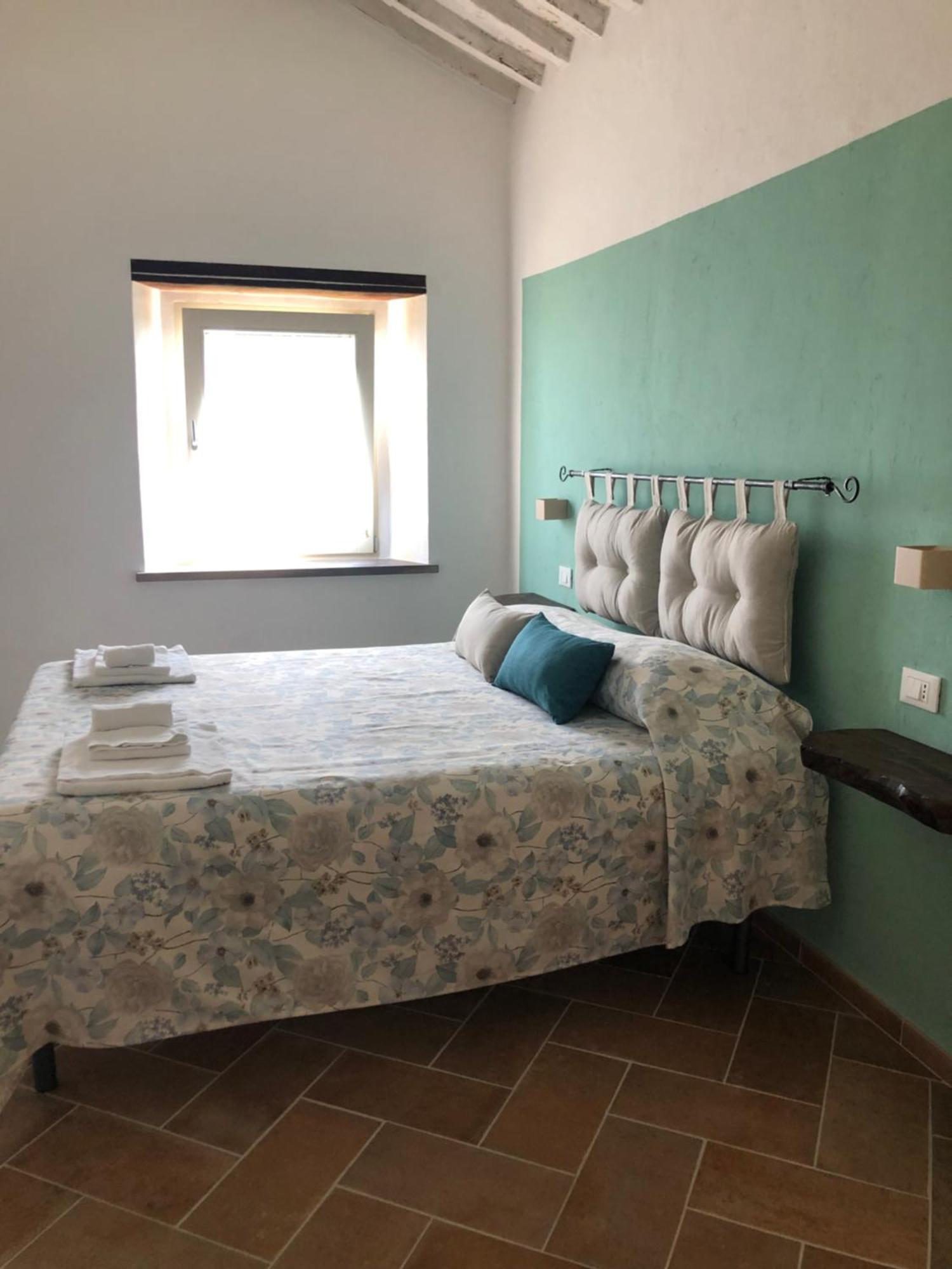 Le Dame Del Borgo Apartment Сасета Екстериор снимка