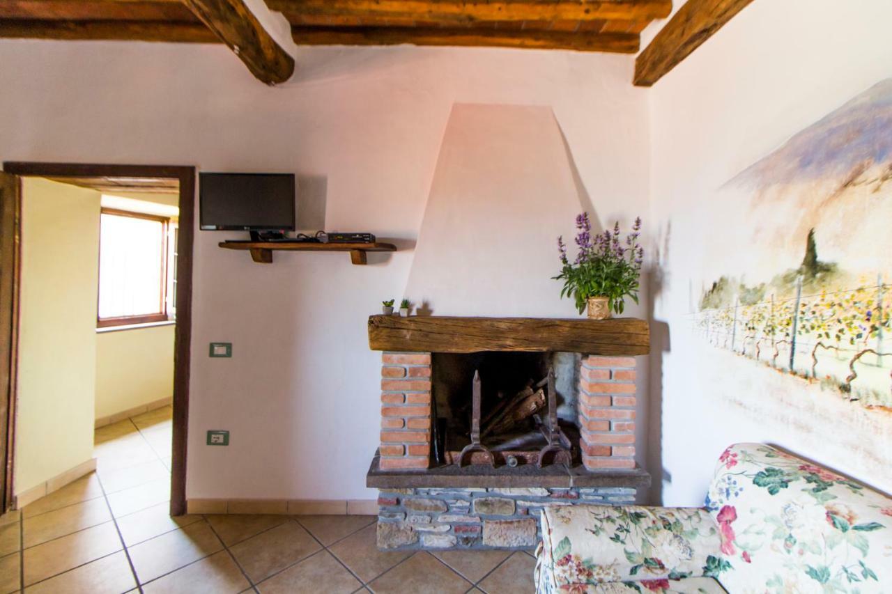 Le Dame Del Borgo Apartment Сасета Екстериор снимка