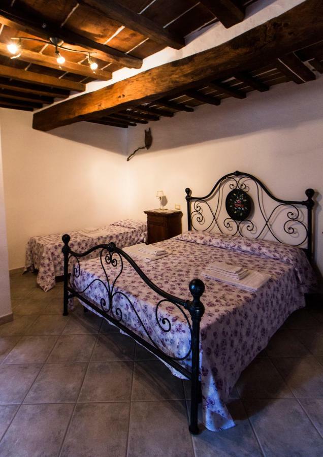 Le Dame Del Borgo Apartment Сасета Екстериор снимка