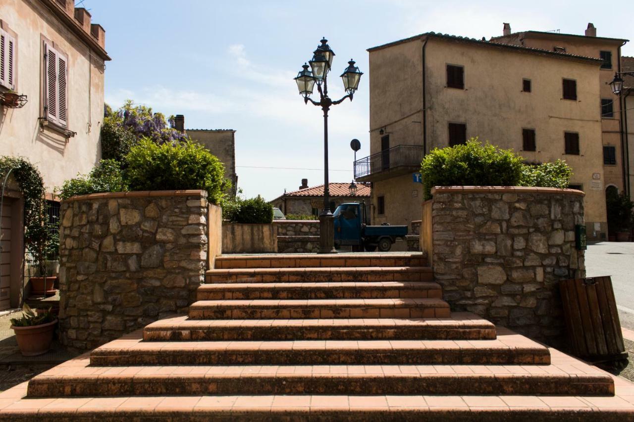 Le Dame Del Borgo Apartment Сасета Екстериор снимка